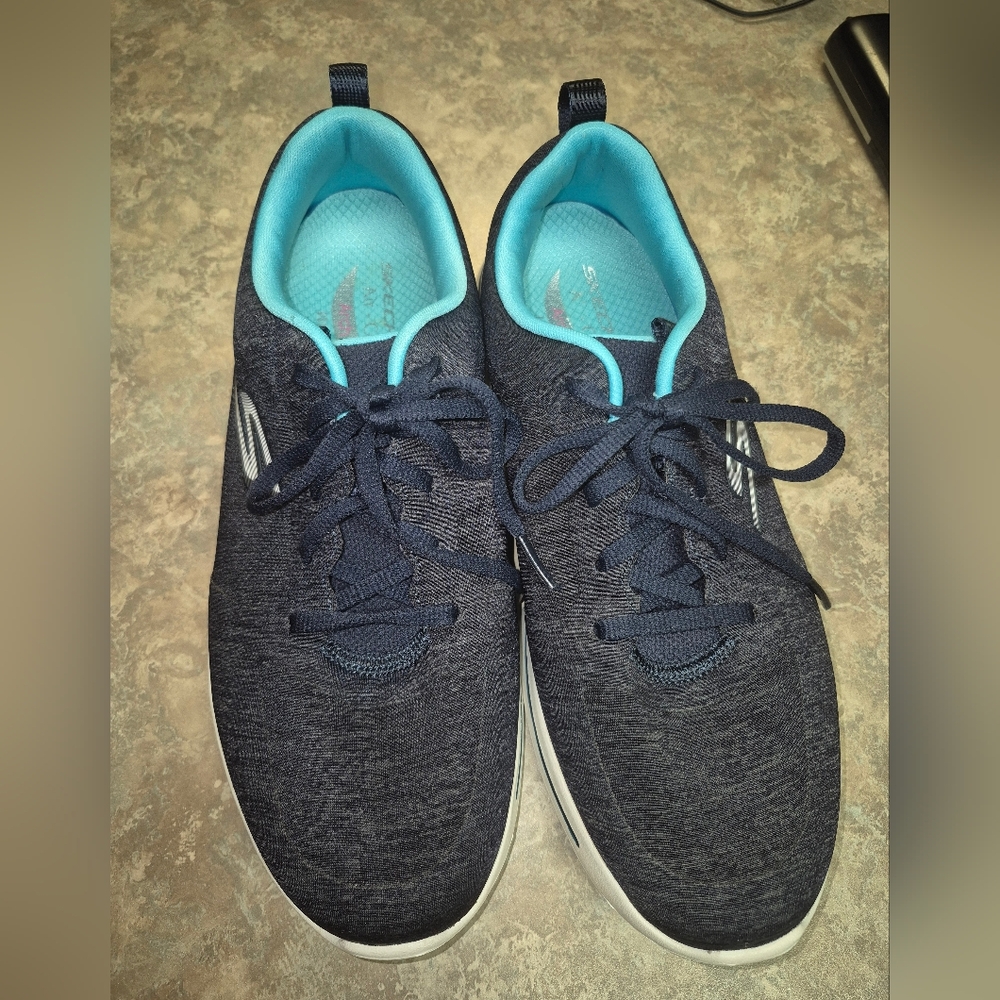 Skechers Arch Fit
